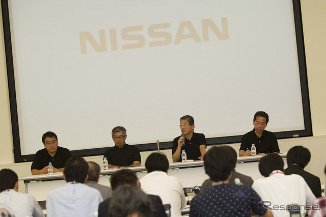 日産自動車九州（福岡県苅田町）で開いた新型『ノート』の発表会