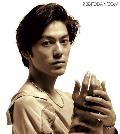死してなお高い人気を誇る尾崎豊
