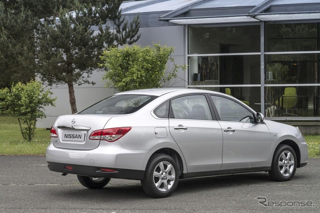 新型日産 アルメーラ