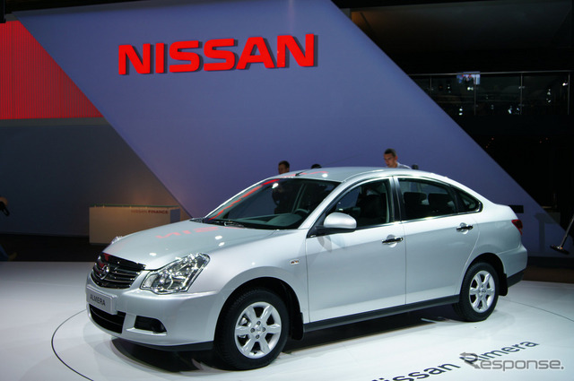 新型日産 アルメーラ