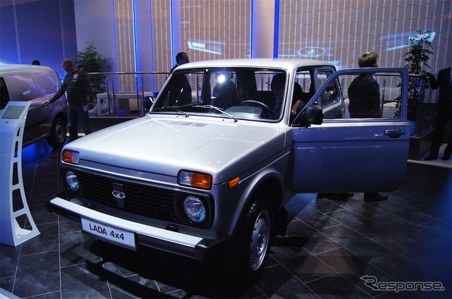 ラーダ・4×4(モスクワモーターショー12)