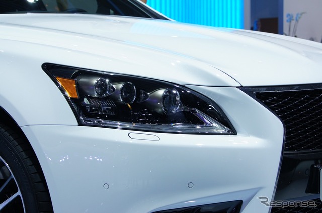 レクサス・LS600h Fスポーツ(モスクワモーターショー12)
