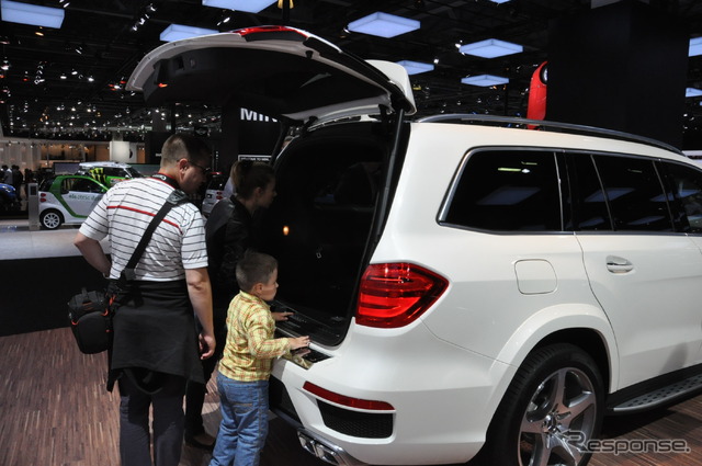 メルセデスベンツ GL63AMG(モスクワモーターショー12)