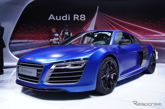 アウディ・R8 V10プラス(モスクワモーターショー12)