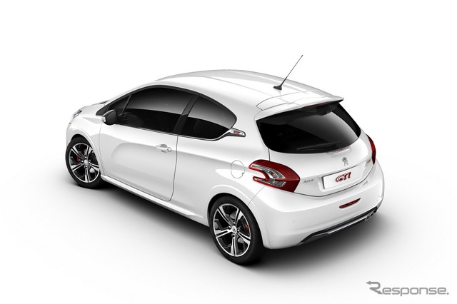 プジョー 208 GTi