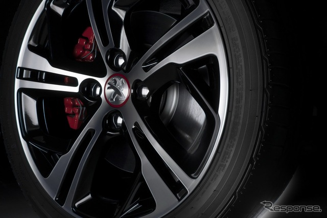 プジョー 208 GTi