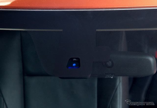 三菱自動車が開発した予防安全技術「e-アシスト」