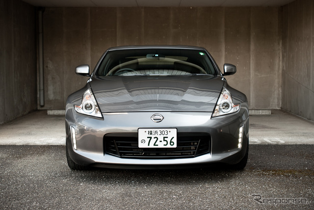 2013年型日産・フェアレディZ