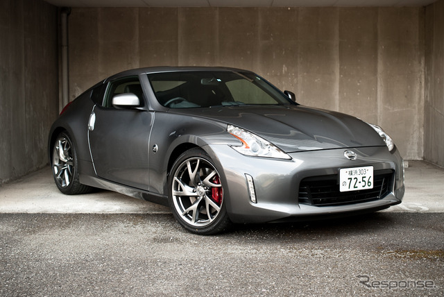 2013年型日産・フェアレディZ