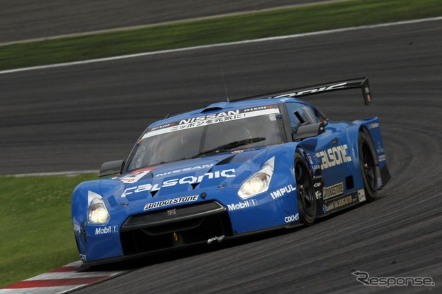 ポールポジションを獲得したカルソニックIMPUL GT-R（参考画像）