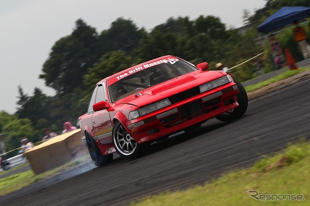 過去のドリフトマッスル 競技のようす