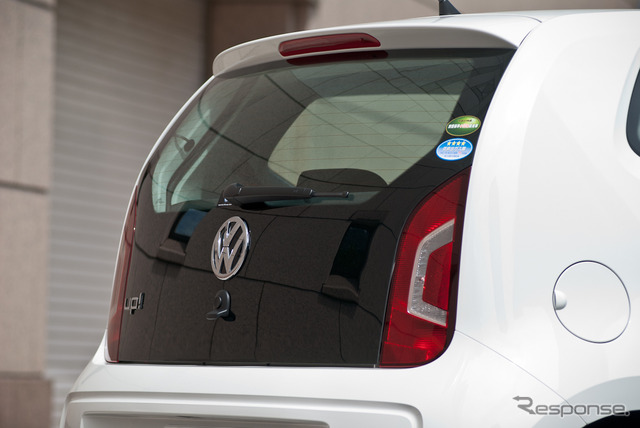 VW up!(アップ!)2ドアモデル:「move up!」