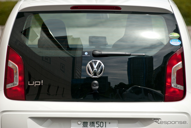 VW up!(アップ!)2ドアモデル:「move up!」