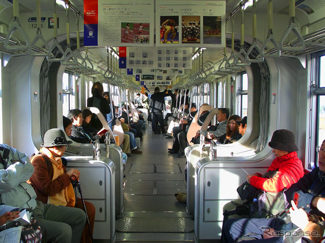 「多摩モノまつり 2012」は10月20日、多摩都市モノレール運営基地(立川市泉町1078-92)で開催