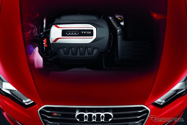 新型 アウディ S3