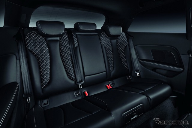 新型 アウディ S3