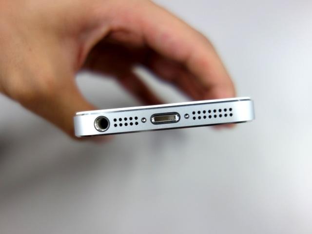アップル iPhone 5(KDDI)