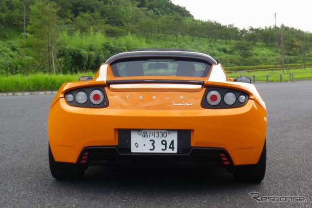 テスラ・ロードスター