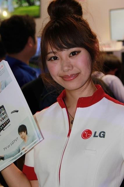 【TGS 2012】パブリックデーで一段と輝く美人コンパニオン特集 今年のラスト