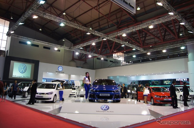 VWブース(ジャカルタモーターショー12)