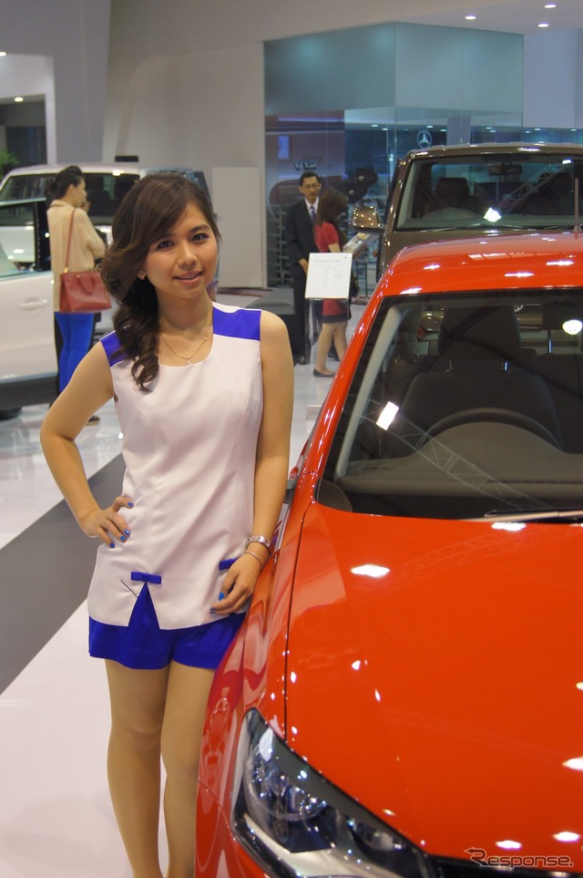 VWブース(ジャカルタモーターショー12)