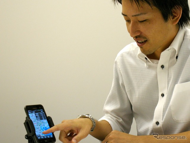エディアのフロンティアサービスグループマネージャーでアプリの開発を統括した山崎昇一氏