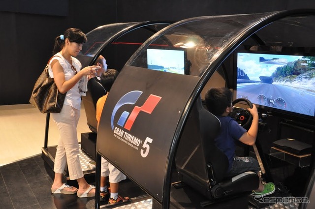 日産ブース（ジャカルタモーターショー12）