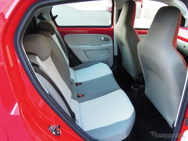 【VW up! 試乗】人も犬も気分がup! する走りが楽しいプチVW…青山尚暉