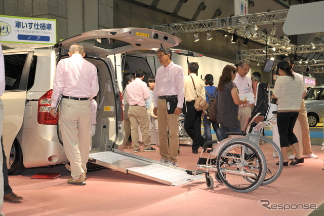 国際福祉機器展 トヨタブース