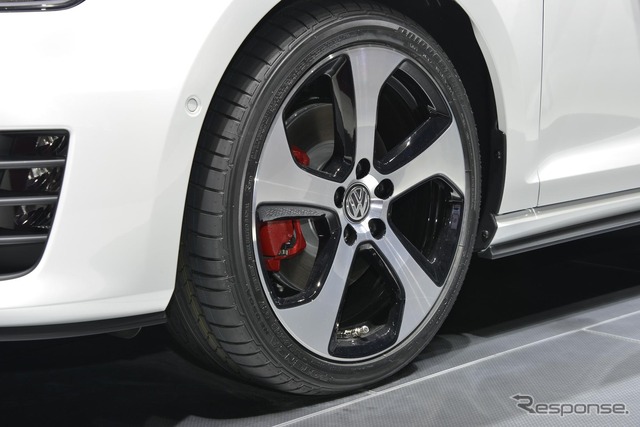 フォルクスワーゲン ゴルフ GTI コンセプト(パリモーターショー12)