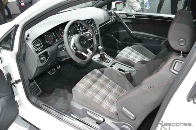 フォルクスワーゲン ゴルフ GTI コンセプト(パリモーターショー12)