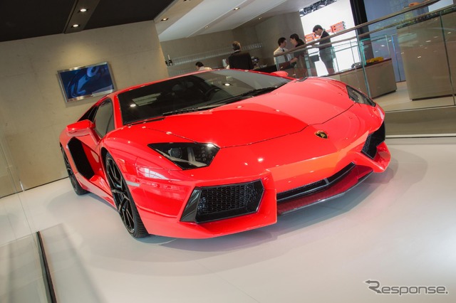 ランボルギーニ アヴェンタドールの2013年モデル