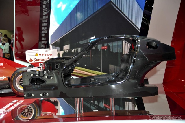 フェラーリ エンツォ後継車のシャシー(パリモーターショー12）