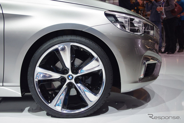 BMW コンセプト アクティブ ツアラー (パリモーターショー12)