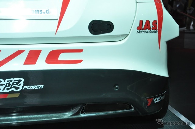 ホンダ・シビックWTCC(パリモーターショー12)