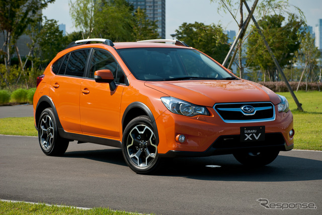 スバル XV 2.0i-L EyeSight、ボディカラー:タンジェリンオレンジ・パール