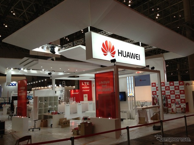 CEATEC 12ブース設営の様子(10月1日撮影)