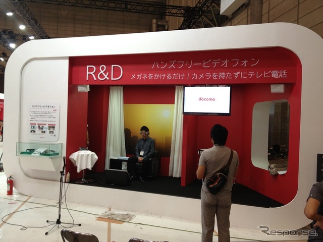CEATEC 12ブース設営の様子(10月1日撮影)