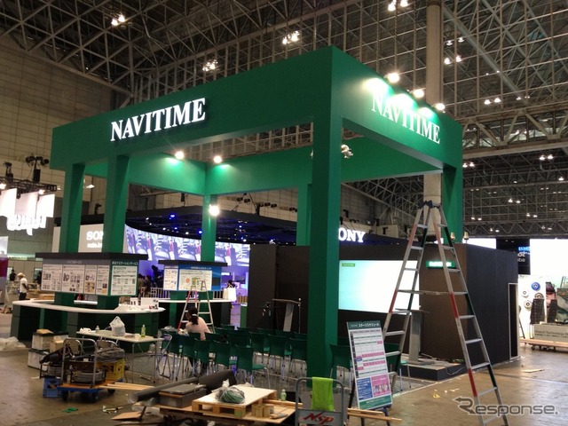 CEATEC 12ブース設営の様子(10月1日撮影)