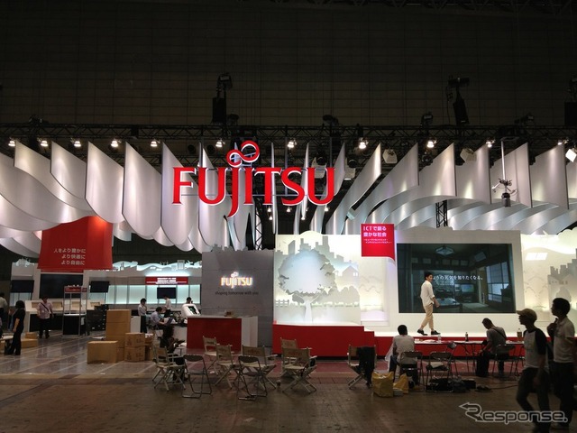CEATEC 12ブース設営の様子(10月1日撮影)