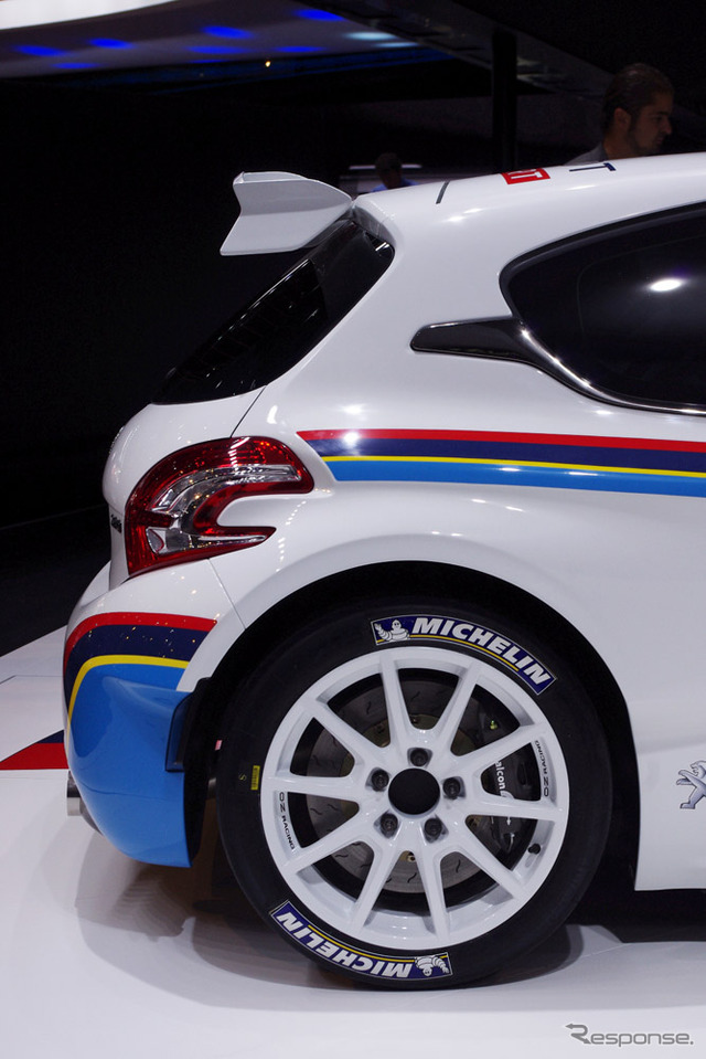 プジョー 208 R5(パリモーターショー12)
