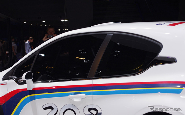 プジョー 208 R5(パリモーターショー12)