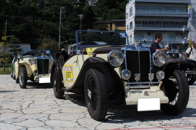 熱海HISTORICA G.P.開催MG・TD(奥)とMG・NA
