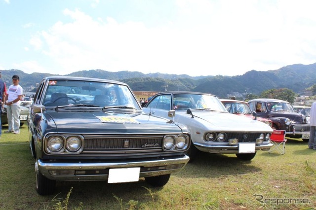 熱海HISTORICA G.P.開催熱海HISTORICA G.P.開催日産・セドリック(左) マツダ・ルーチェロータリークーペ(右)