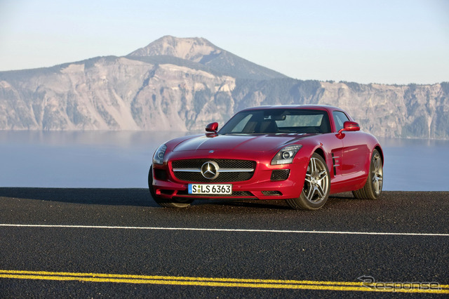 メルセデスベンツSLS AMG