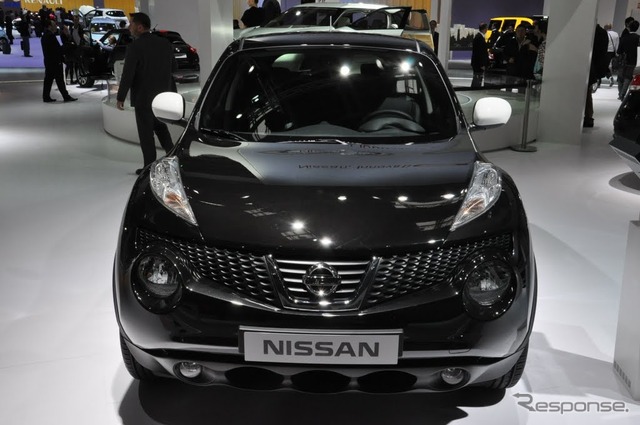 日産ジューク・ウィズ・ミニストリー・オブ・サウンド(パリモーターショー12)
