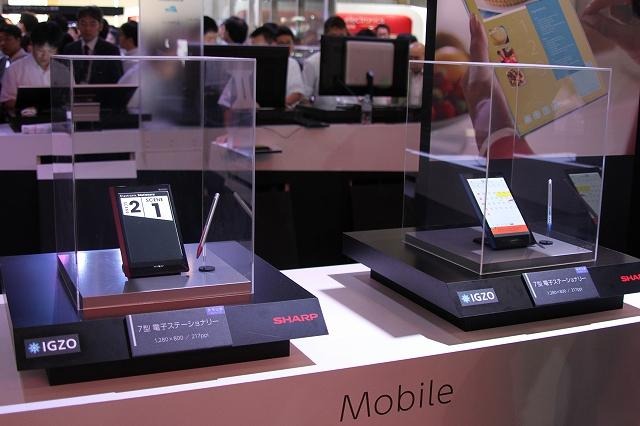 スマートフォンなど