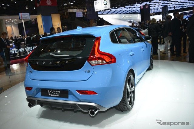 新型ボルボ V40 の Rデザイン(パリモーターショー12)