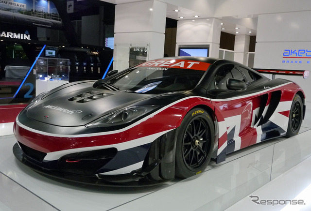 ブリティッシュ・フラッグに身を包んだFIAのGTシリーズレース向け車両MP4-12C GT3