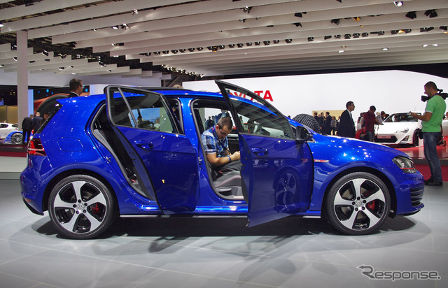 VW ゴルフGTIコンセプト 4ドア(パリモーターショー12)